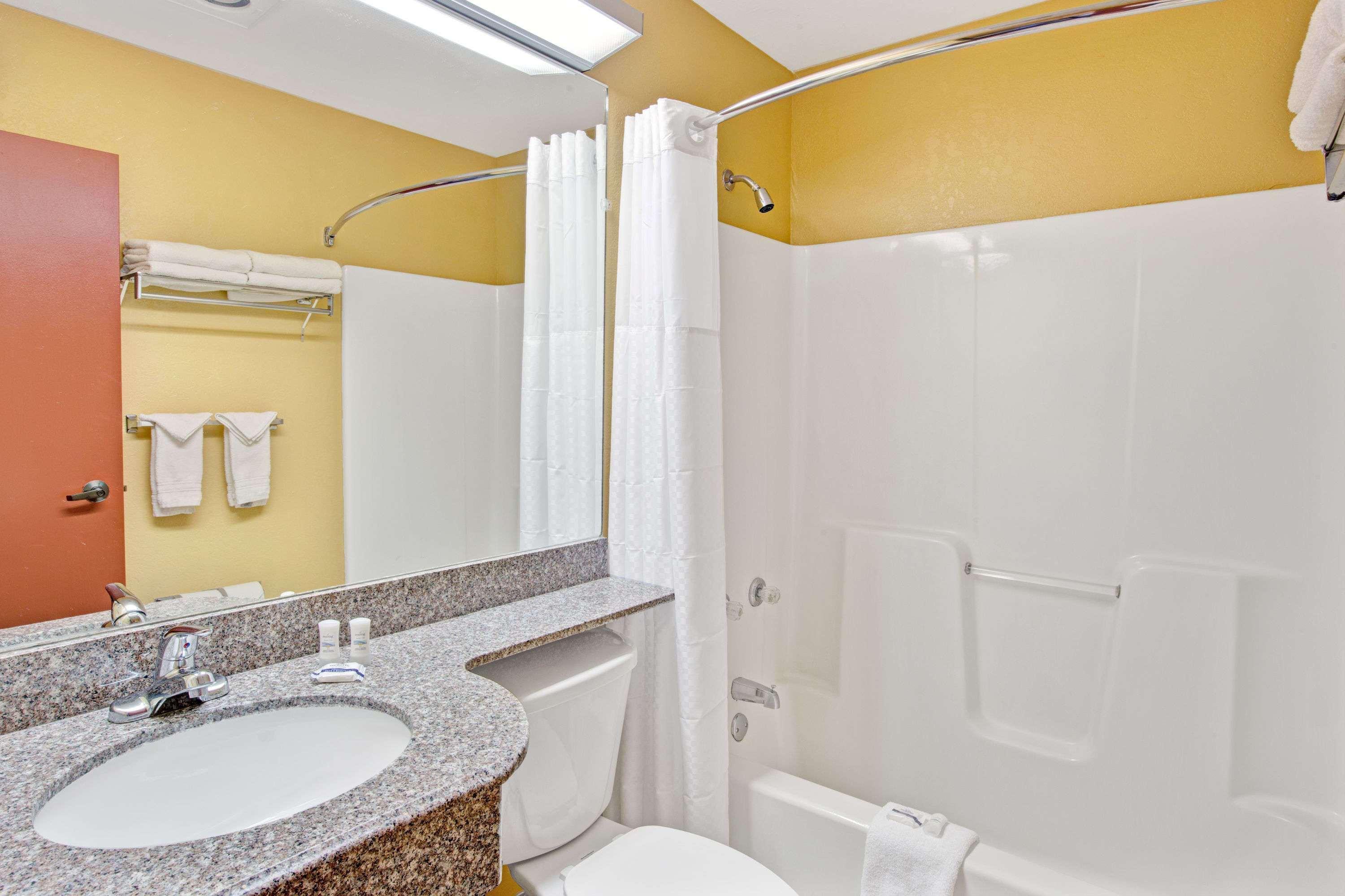 Microtel Inn & Suites By Wyndham Gatlinburg Luaran gambar