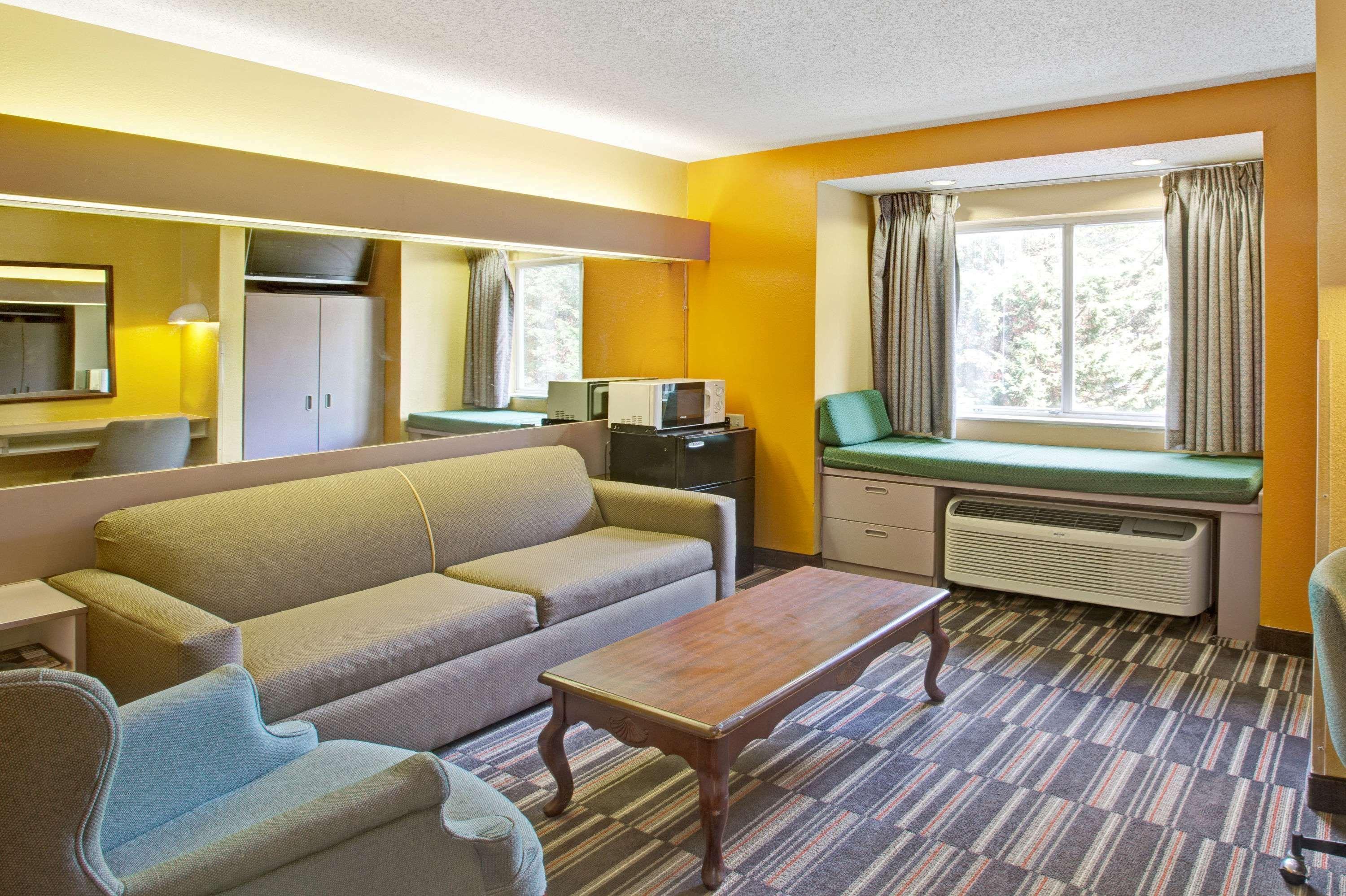 Microtel Inn & Suites By Wyndham Gatlinburg Luaran gambar