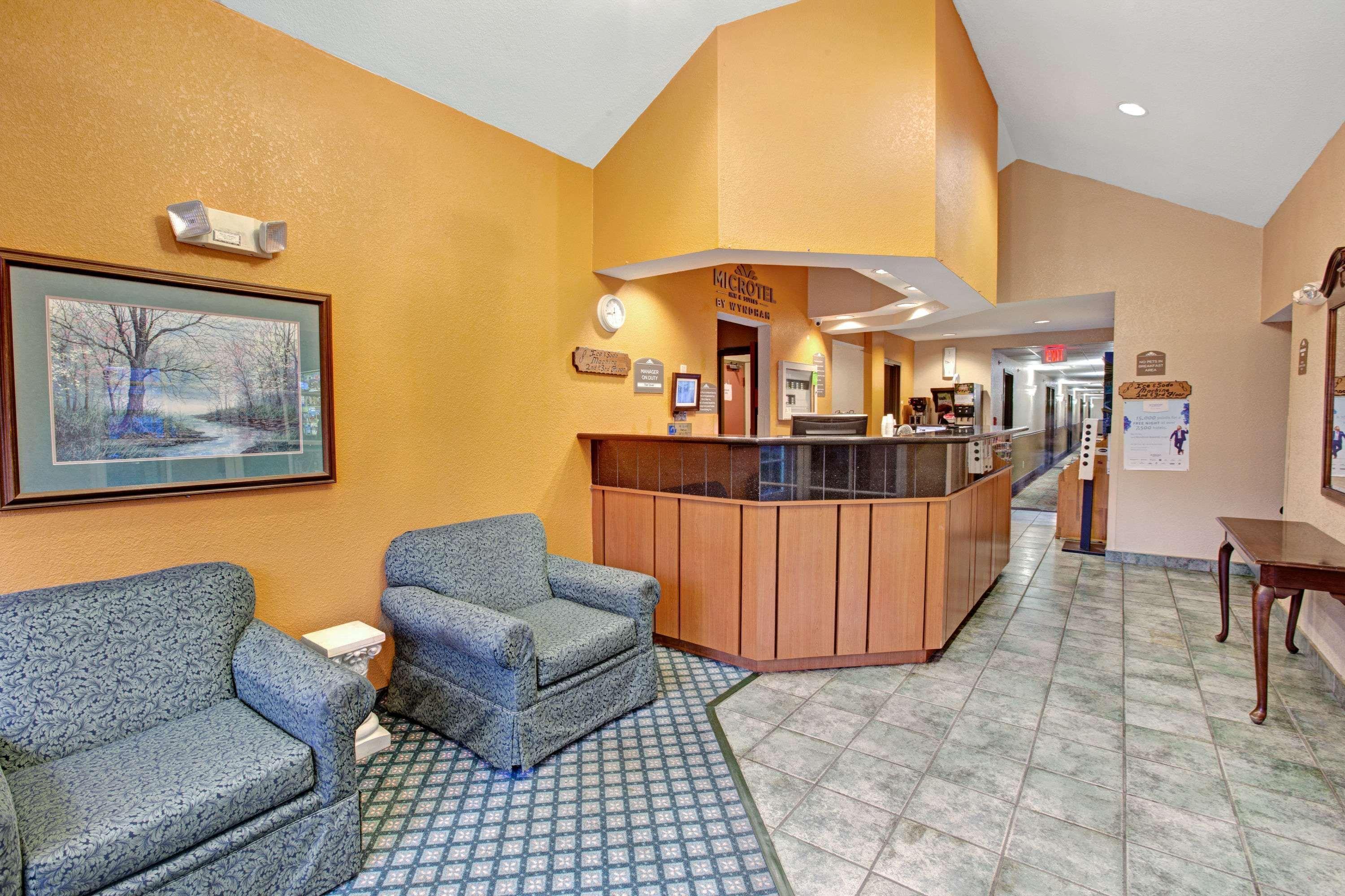 Microtel Inn & Suites By Wyndham Gatlinburg Luaran gambar