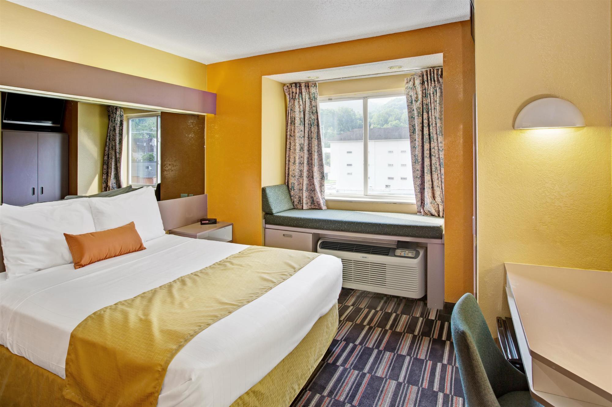 Microtel Inn & Suites By Wyndham Gatlinburg Luaran gambar