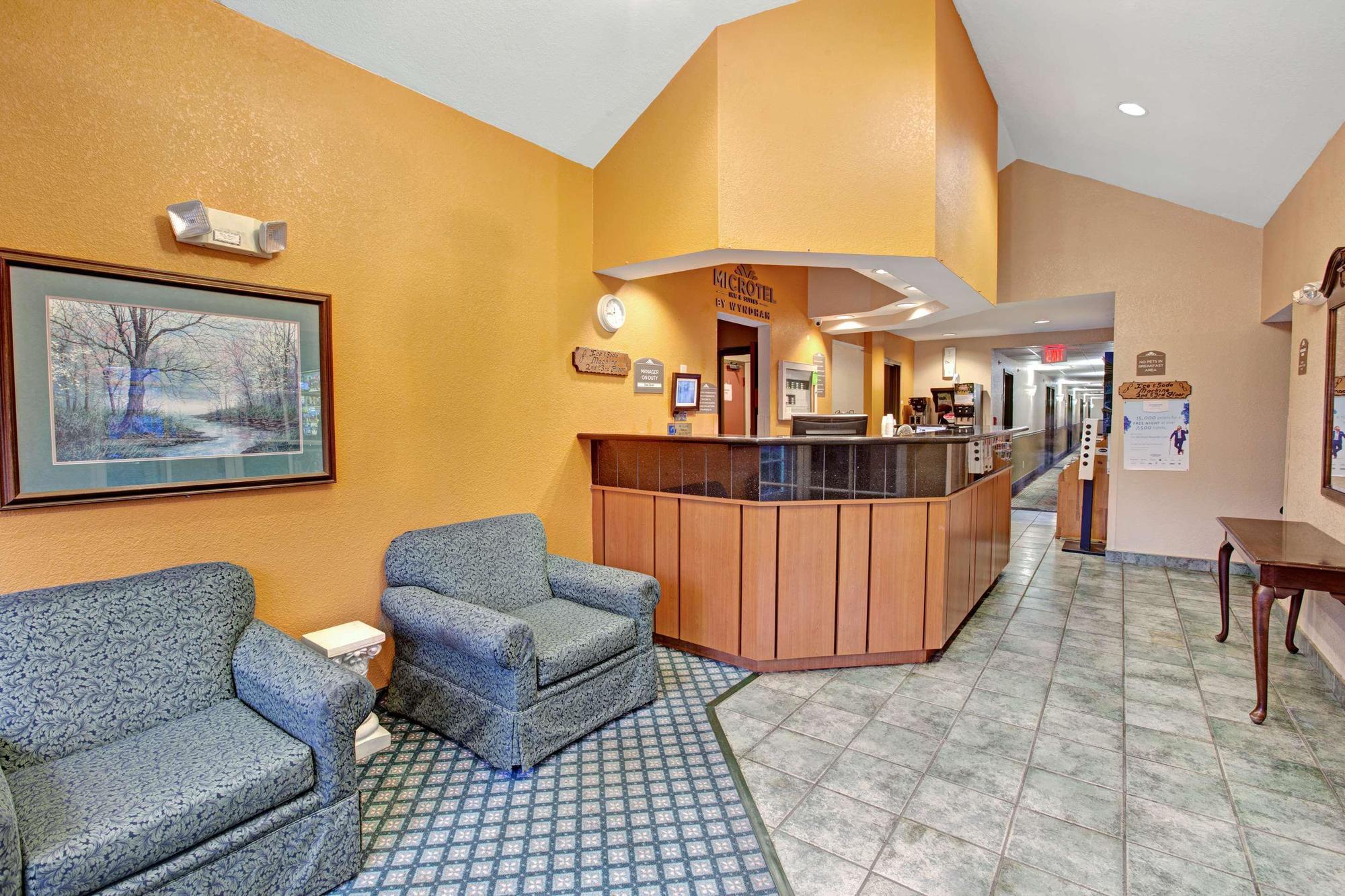 Microtel Inn & Suites By Wyndham Gatlinburg Luaran gambar