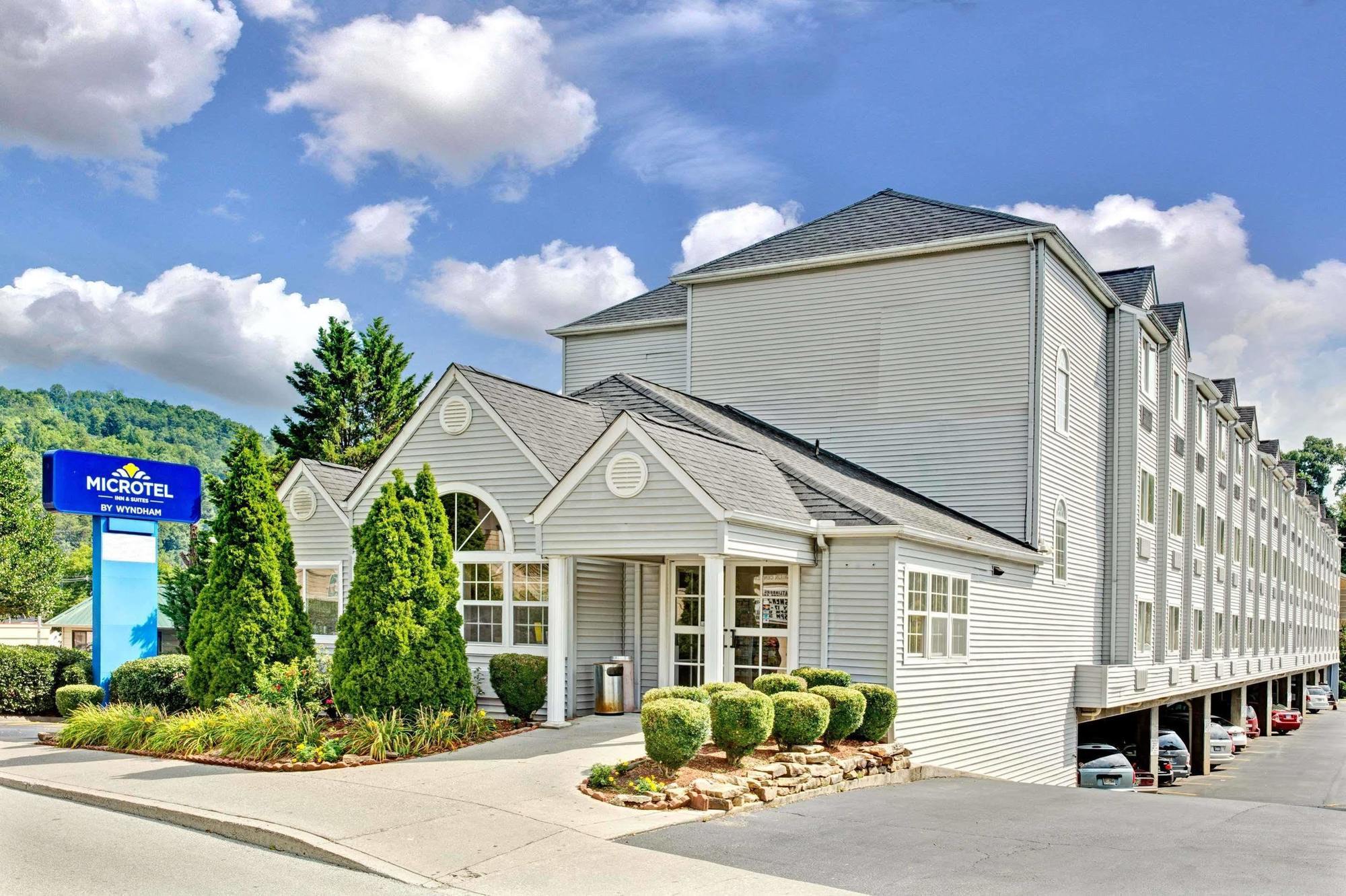 Microtel Inn & Suites By Wyndham Gatlinburg Luaran gambar
